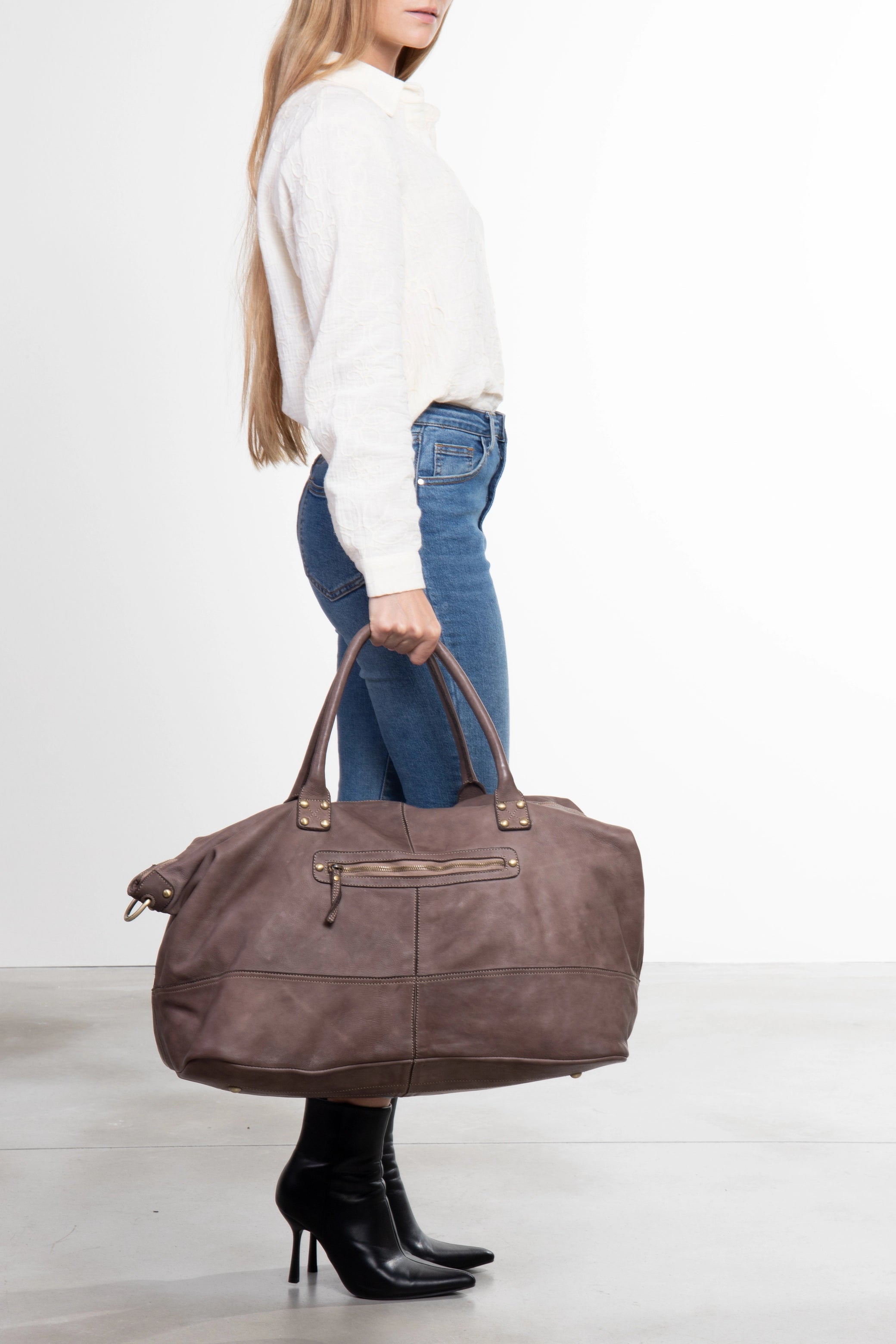 Borsa duffel La Verona Grande in pelle cipria, vista frontale