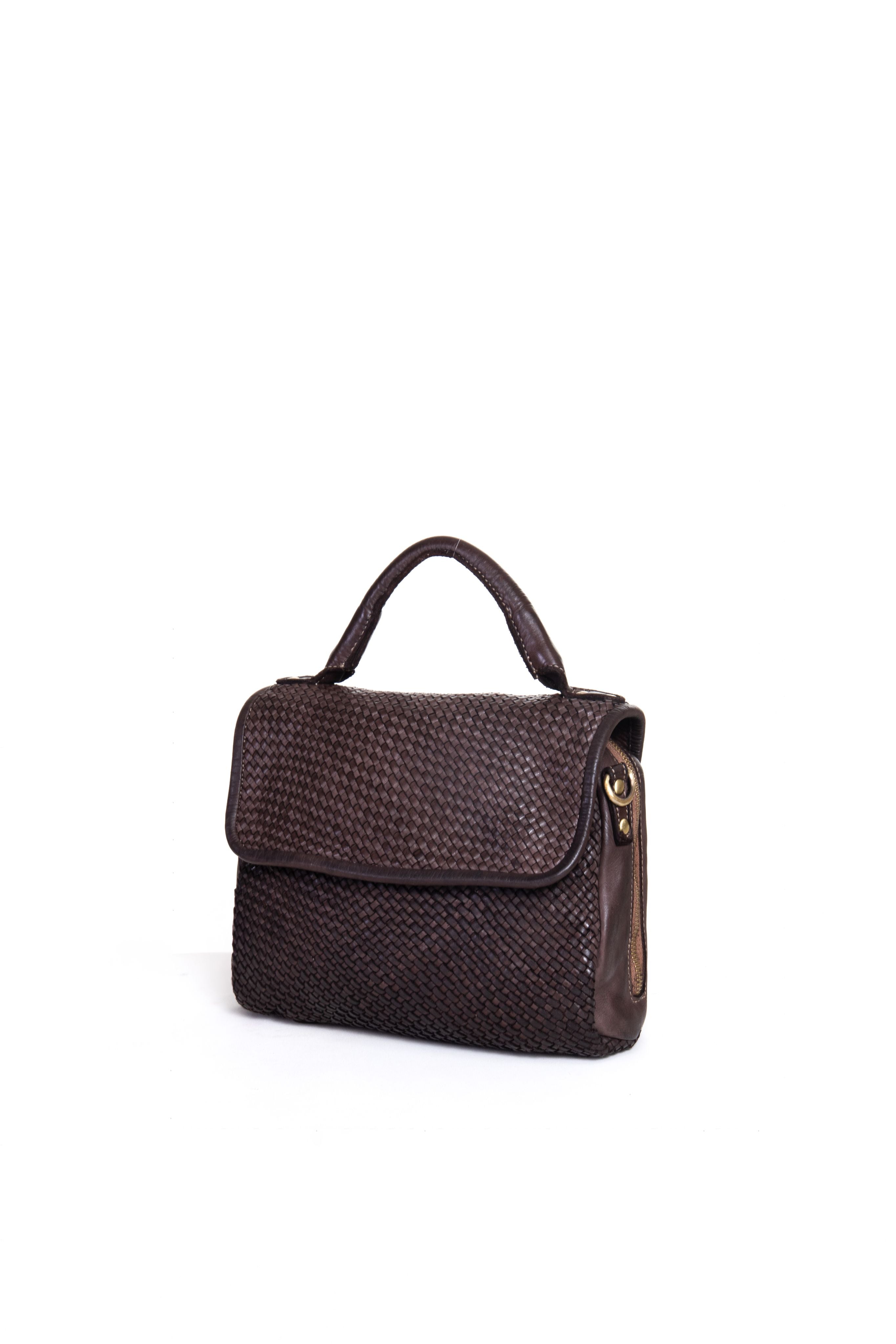 Borsa a mano in pelle intrecciata colore taupe vista laterale