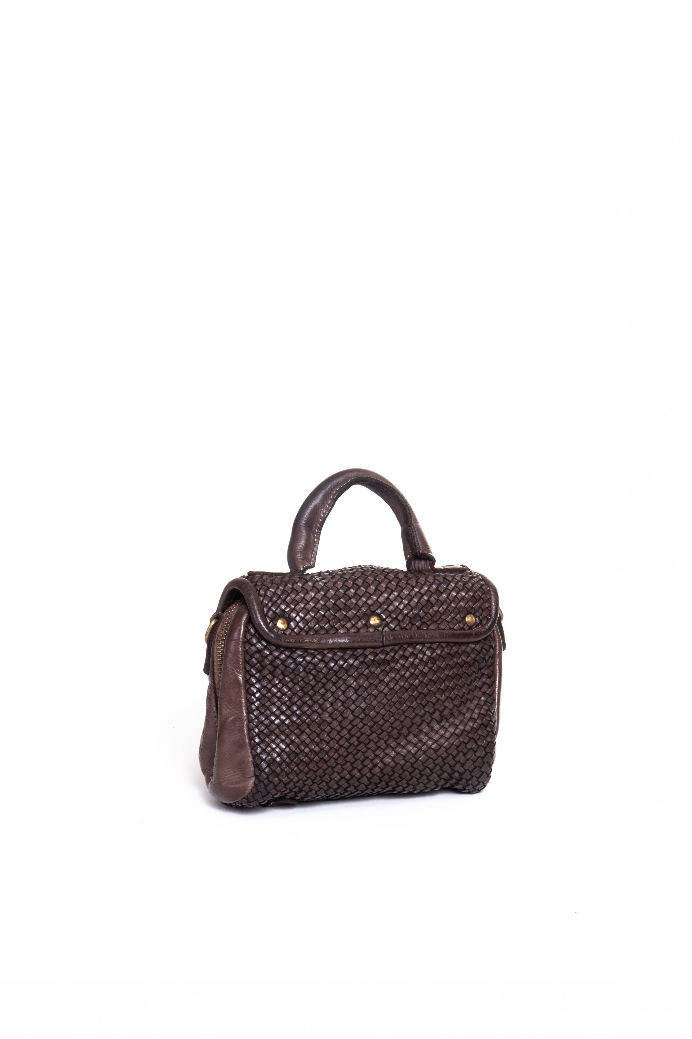 Florence Satchel Piccola marrone in pelle intrecciata vista posteriore