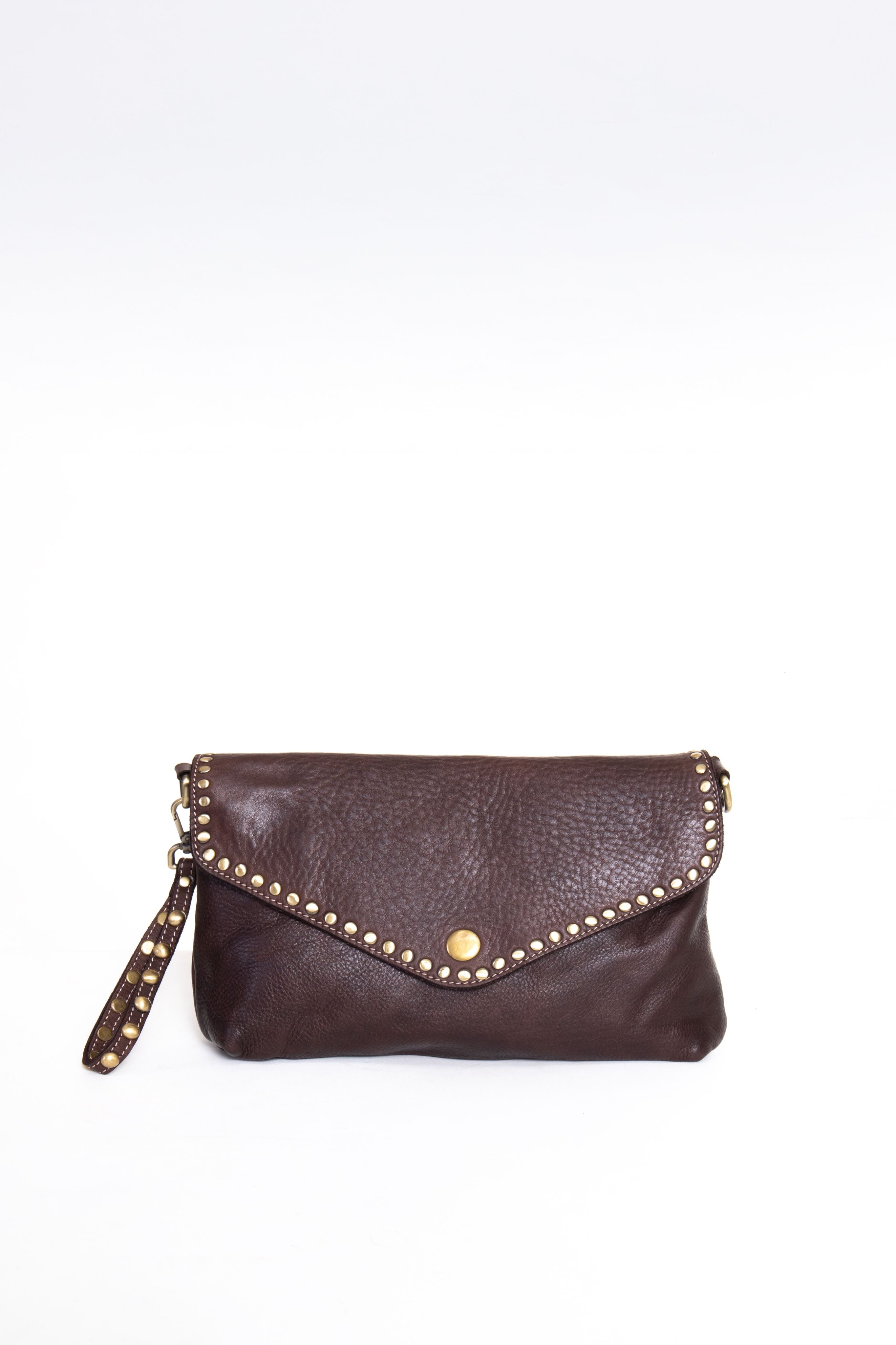 La Busta pochette donna in pelle marrone vista frontale con manico laterale e borchie